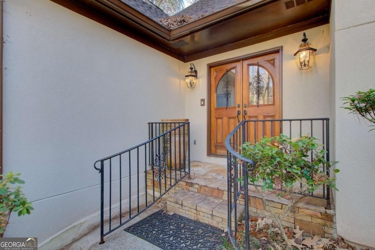 620 Allen Court Northwest - Photo 2 of 50