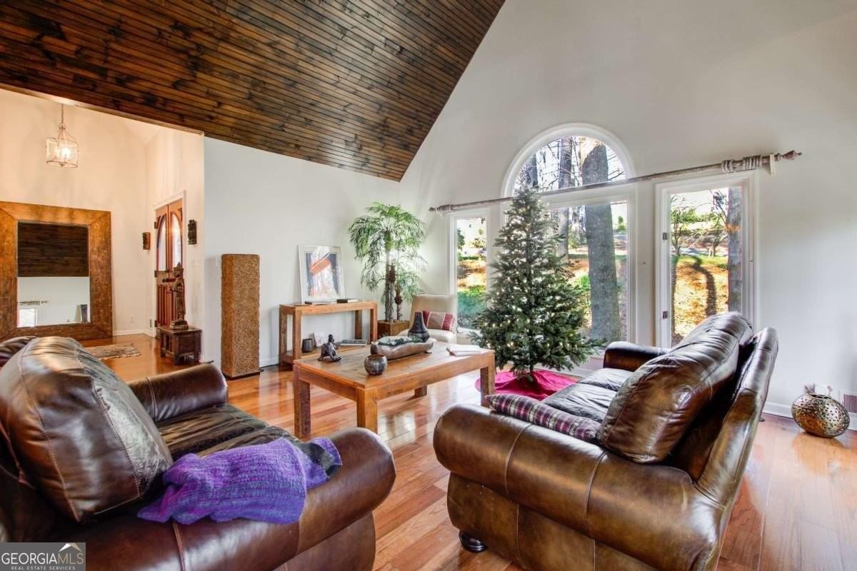 620 Allen Court Northwest - Photo 3 of 50