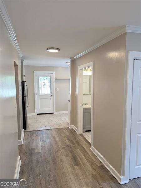 1034 Grant Terrace Southeast - Photo 6 of 19