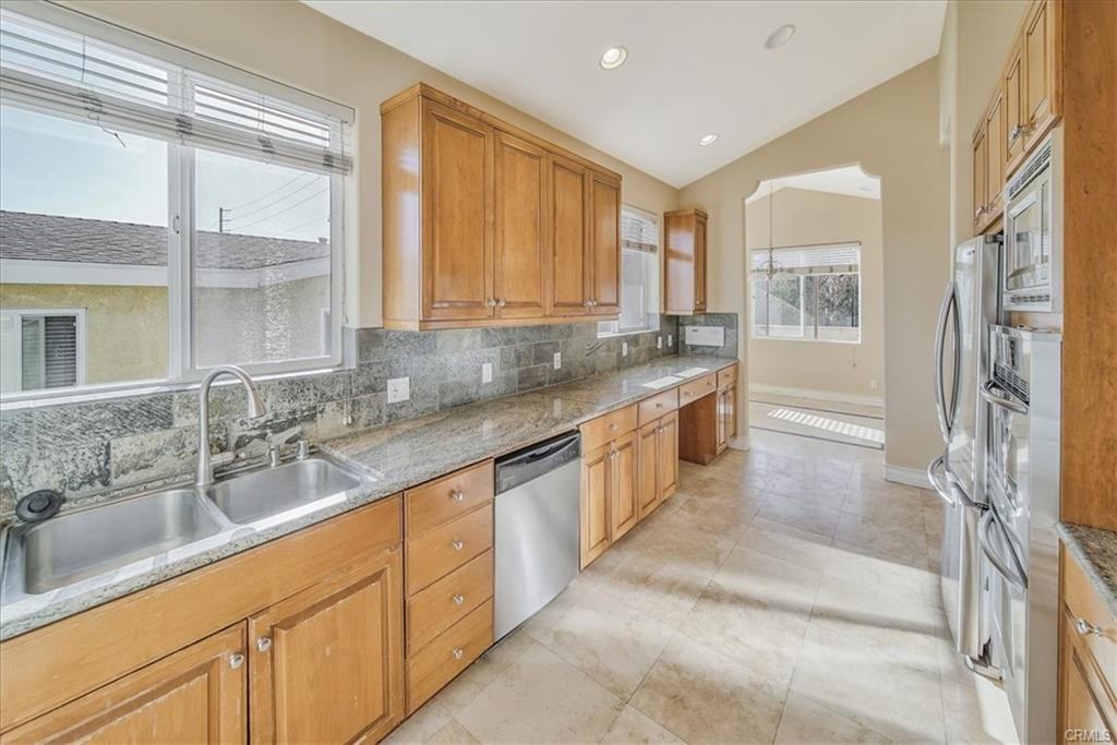 2109 Vanderbilt Ln #A - Photo 6 of 8