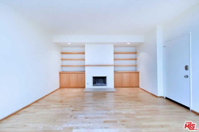 10045 Reevesbury Dr - Photo 4 of 8