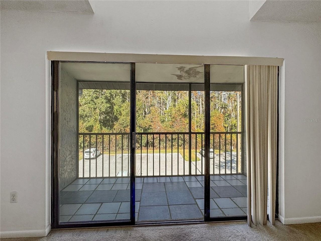 1372 Pine Ridge Circle East #H3 - Photo 7 of 26