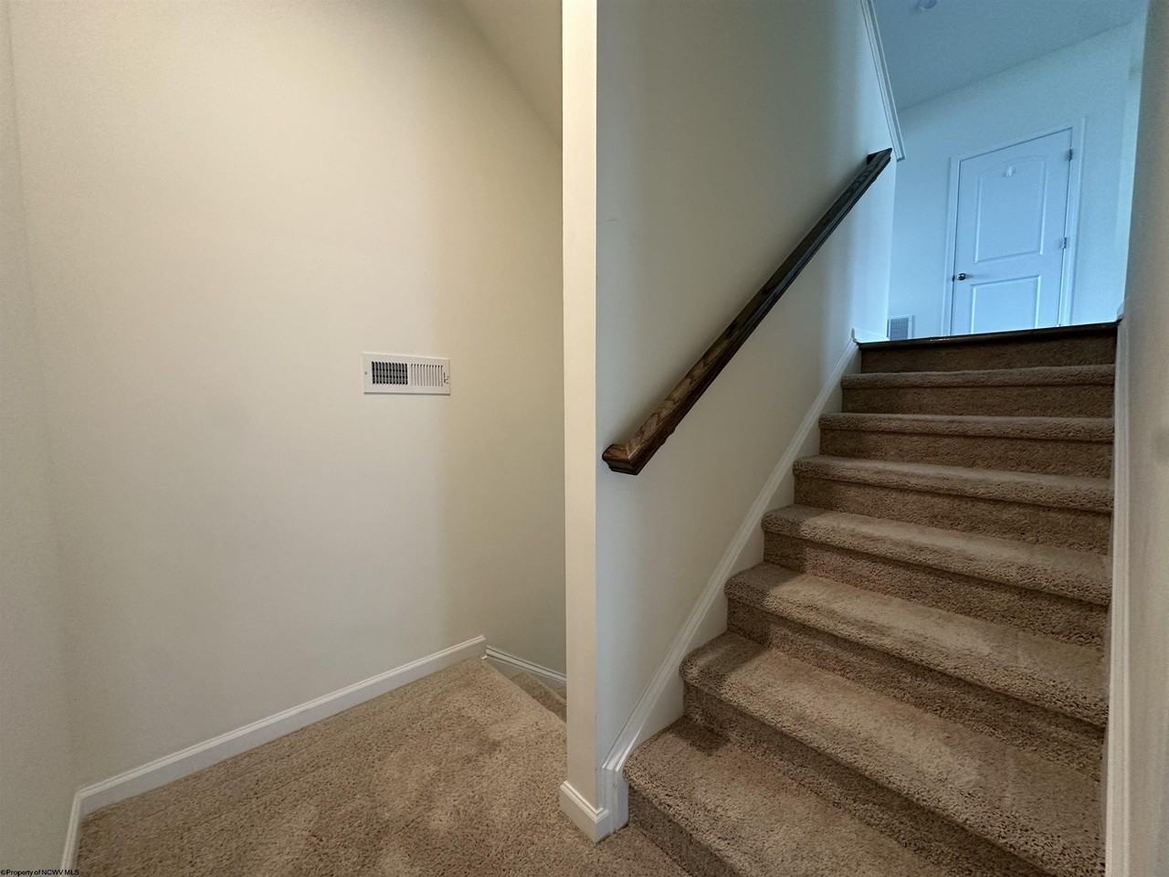 310 Bay St - Photo 2 of 24