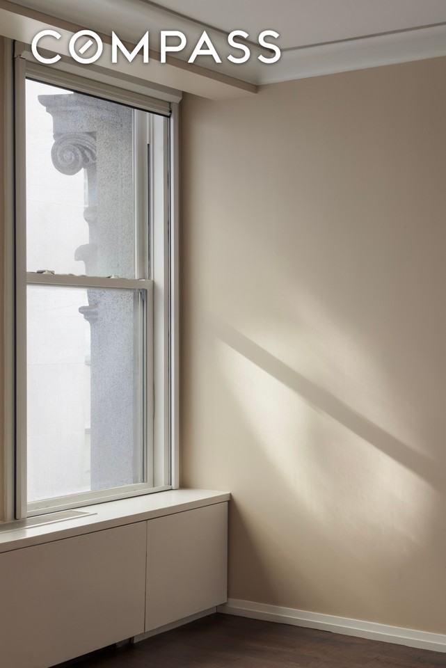 55 Wall St #714 - Photo 3 of 11