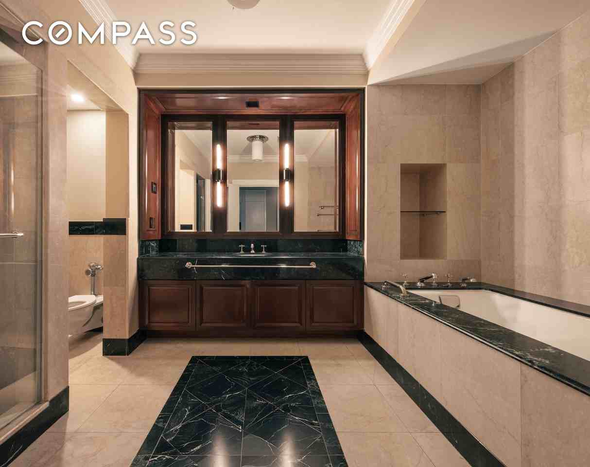 55 Wall St #714 - Photo 6 of 11