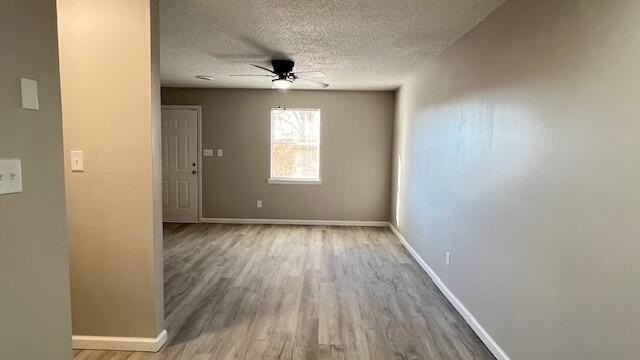 3324 Steeple Cir Ne - Photo 4 of 17