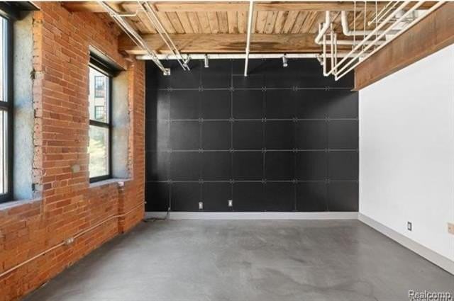 6533 East Jefferson Avenue #124 - Photo 2 of 10