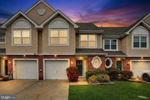 featured image of 2801 Harvard Court