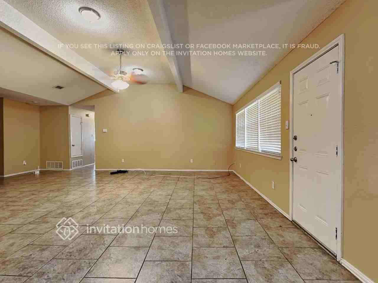 2650 Fairmont Drive - Photo 4 of 19