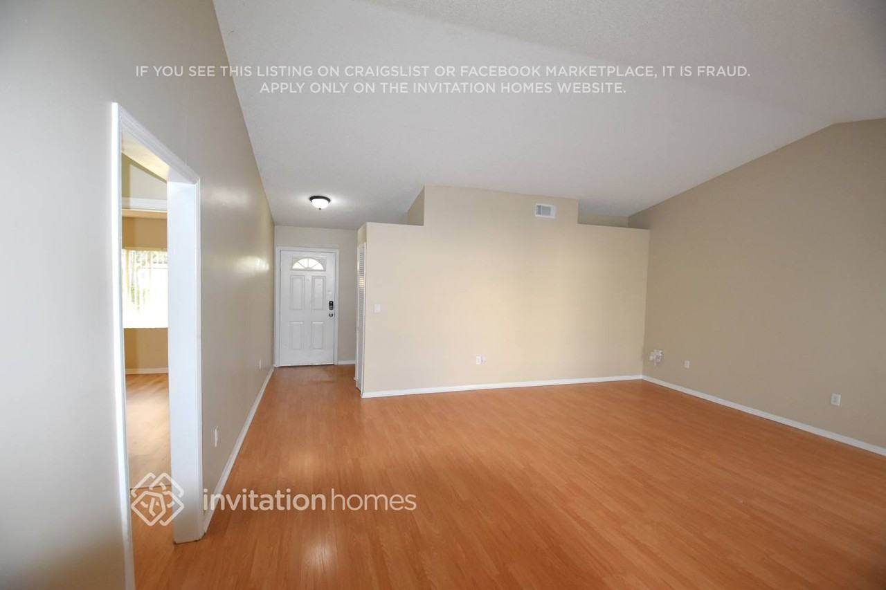 18931 Northwest 5th Street - Photo 3 of 14