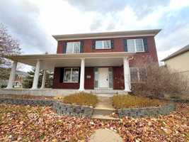 featured image of 11802 South Lake Boulevard Northeast