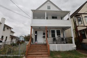 featured image of 268 North Pennsylvania Avenue