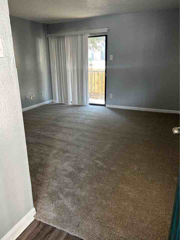 Cornerstone Apartments - Photo 5 of 5