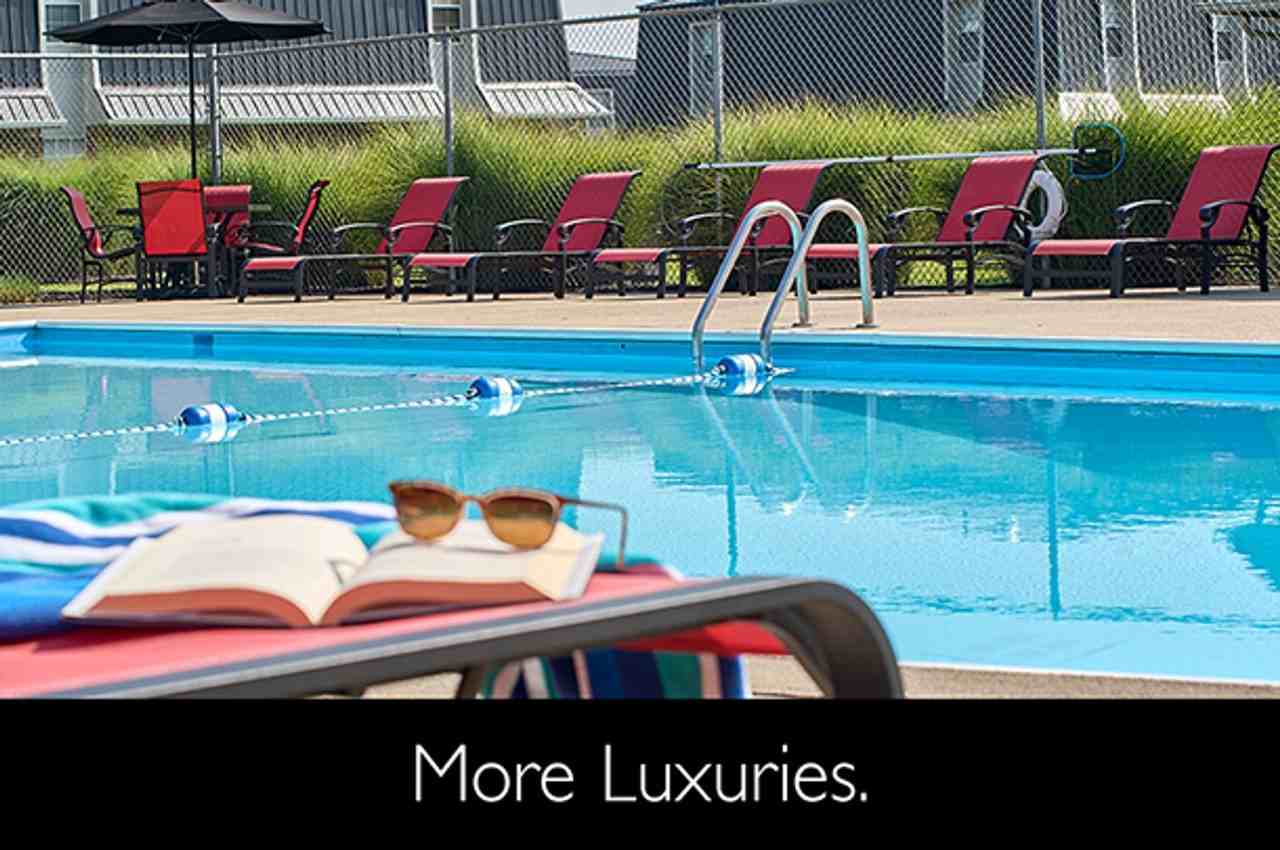 Country Club Village Apartments - Photo 4 of 8