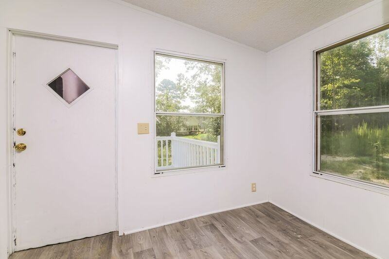 2137 Coral Dr - Photo 6 of 16