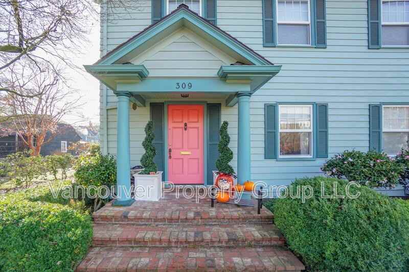 309 W 37th St - Photo 4 of 48