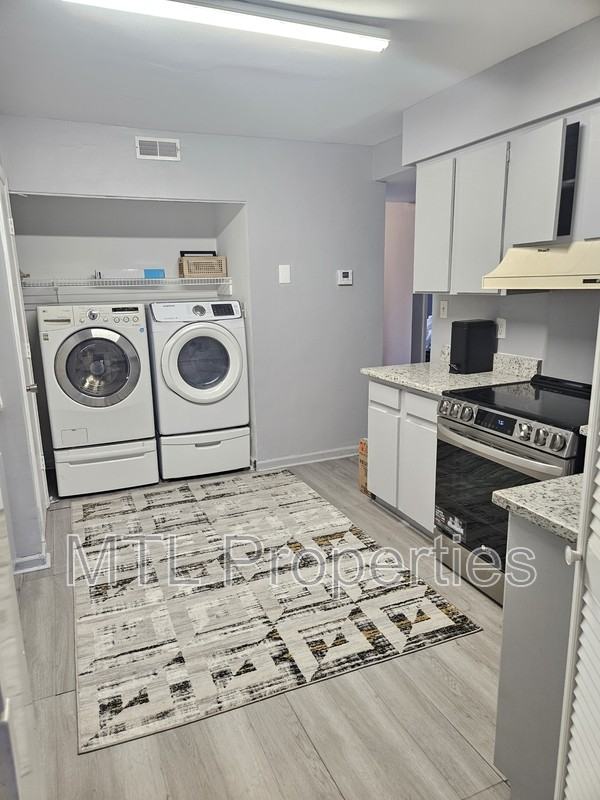 11526 Turn Stone Ct - Photo 3 of 29