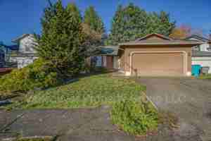 featured image of 1906 Northeast 151st Circle