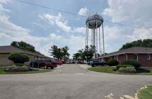 featured image of 15 Arlington Avenue