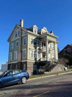 featured image of 1320 Franklin Avenue