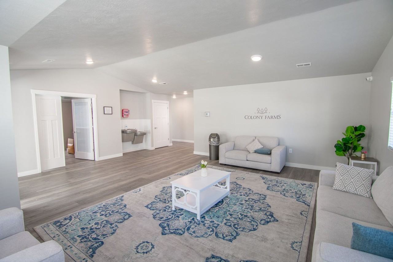 7487 W Geraint St - Photo 6 of 15