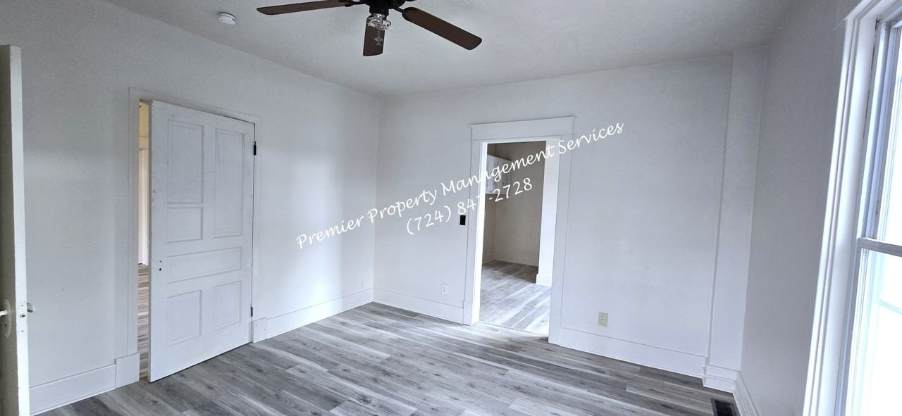 331 W North St (Butler) - Photo 6 of 16