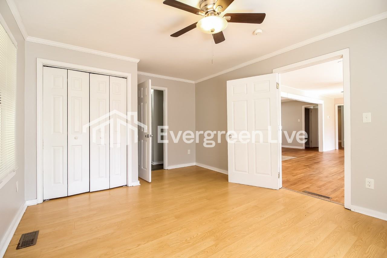 106 Whitener Ave - Photo 7 of 15