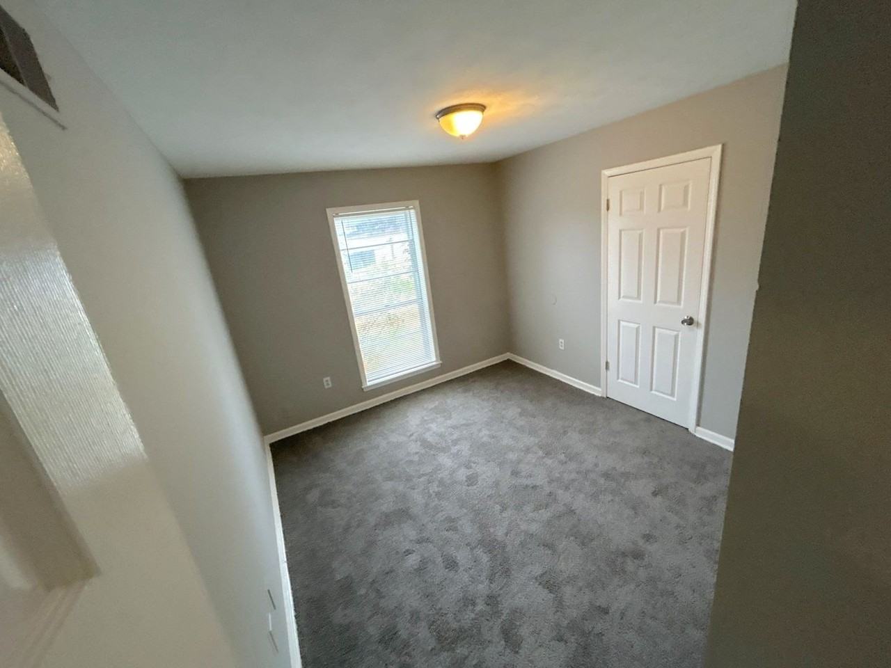 3436 Ridgemont Rd - Photo 4 of 11