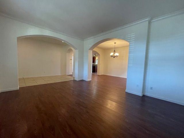 465 W Saint Francis Ave - Photo 3 of 17