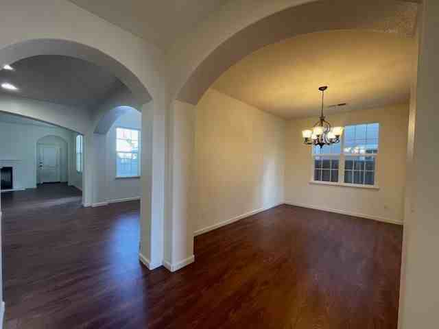 465 W Saint Francis Ave - Photo 5 of 17