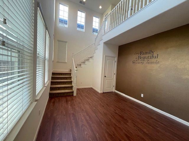 465 W Saint Francis Ave - Photo 7 of 17