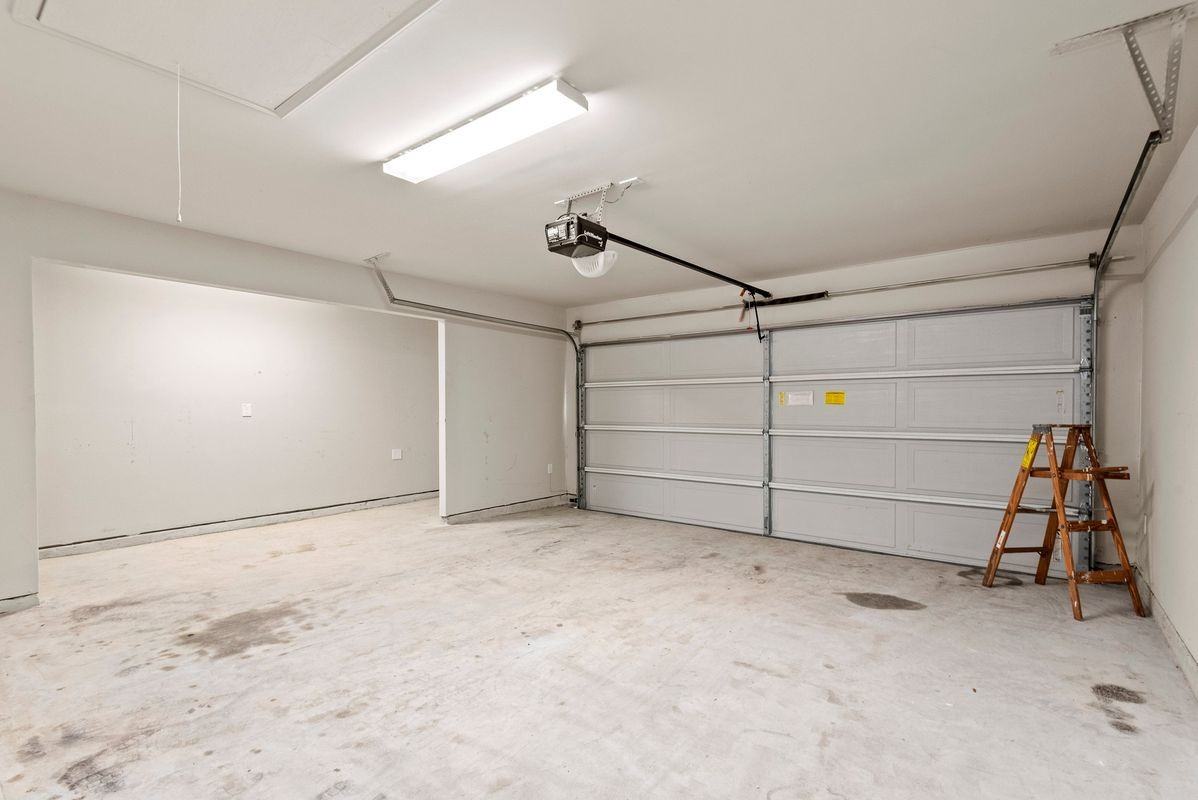 25318 Pirates One Drive - Photo 5 of 39