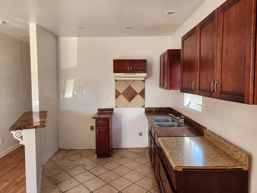 2647 N Rocheblave St - Photo 3 of 10