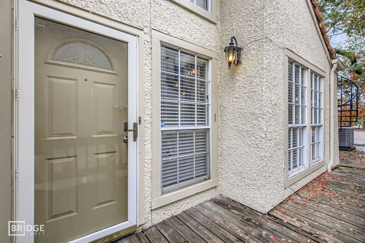 3323 Augusta Blvd - Photo 2 of 27