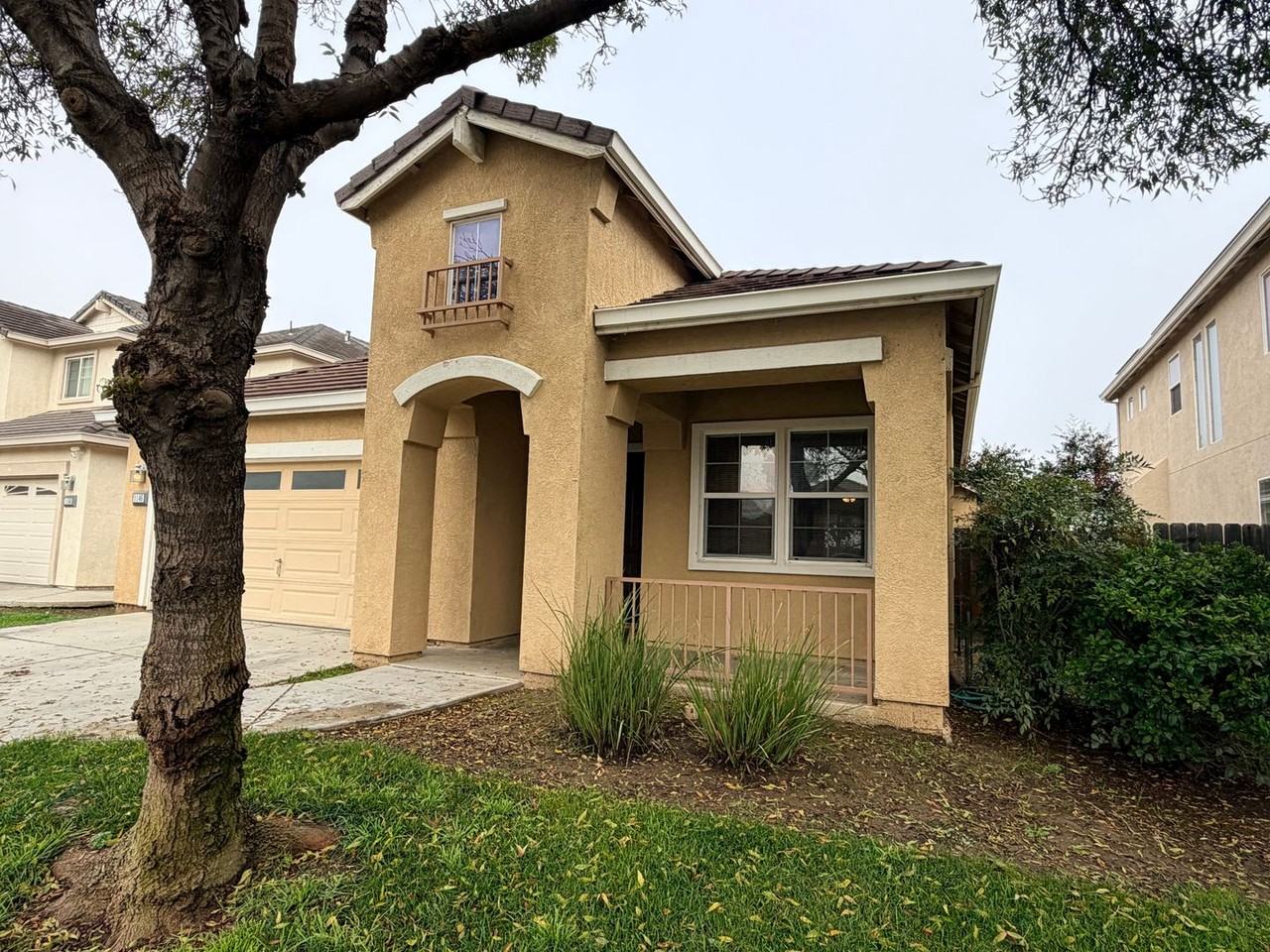 1146 Oatgrass Way - Photo 3 of 26