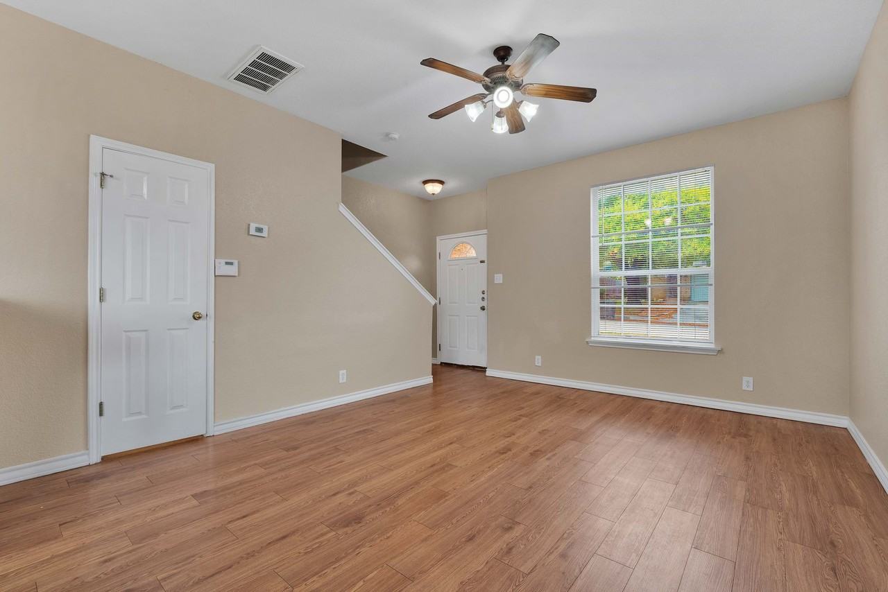 8002 Santa Catalina - Photo 5 of 20