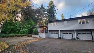 MCCA01 - Photo 1 of 1