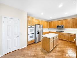 featured image of 1872 Autumn Ln