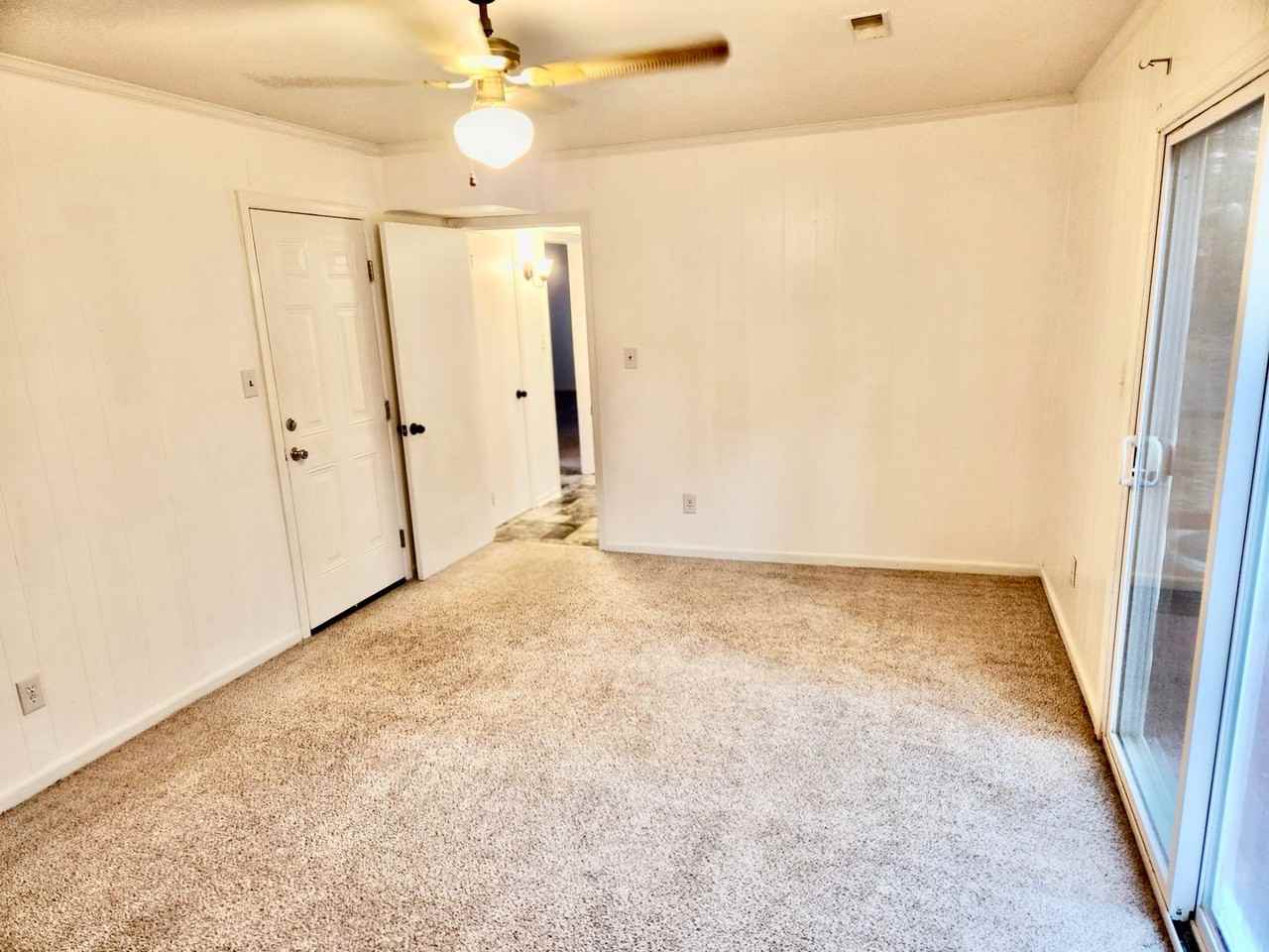 102 Chapel Hill Ln - Photo 7 of 18