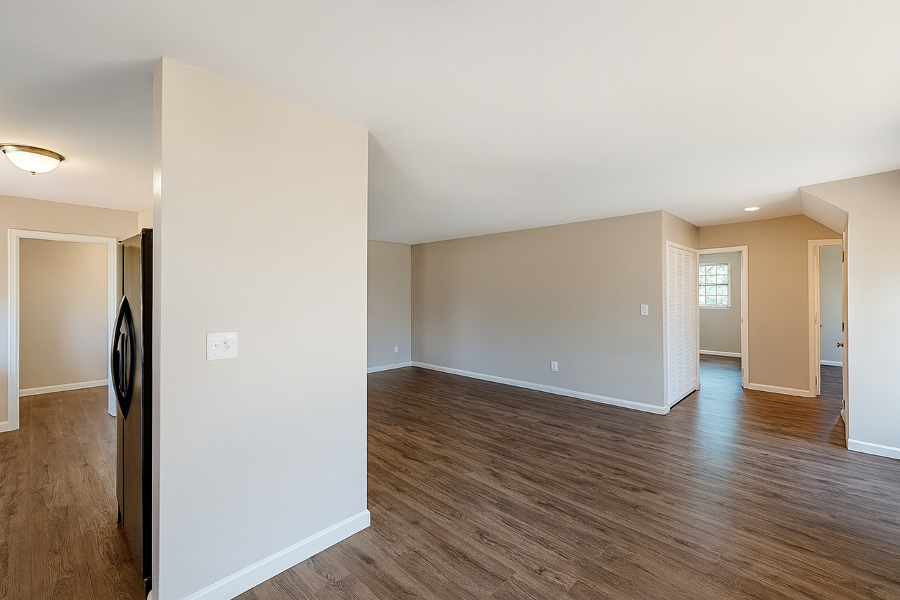 5248 Tipton Street - Photo 3 of 11