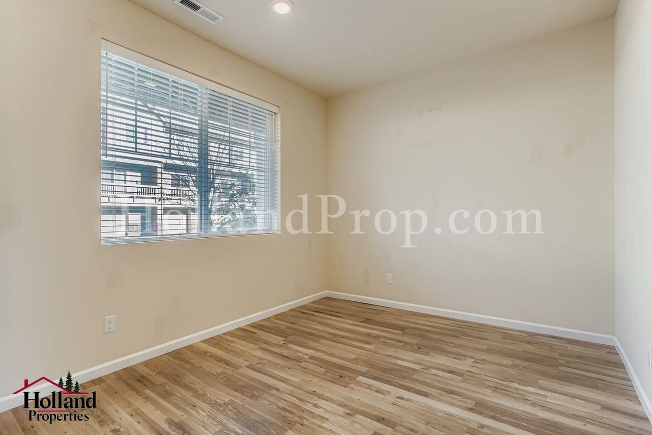 15740 Northwest Snowbush Lane - Photo 7 of 23