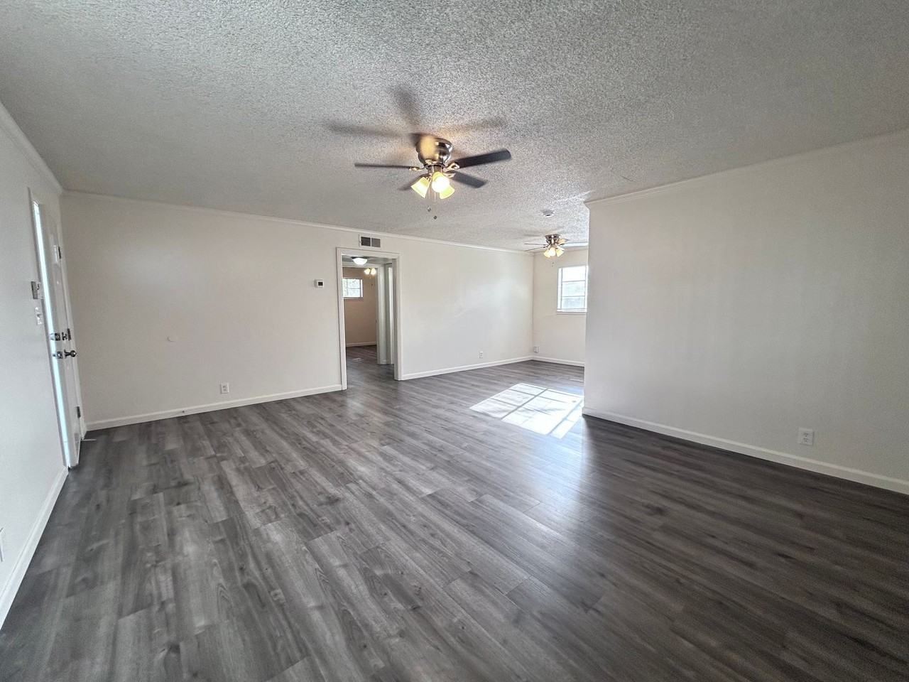 4744 Forest Pkwy - Photo 2 of 15