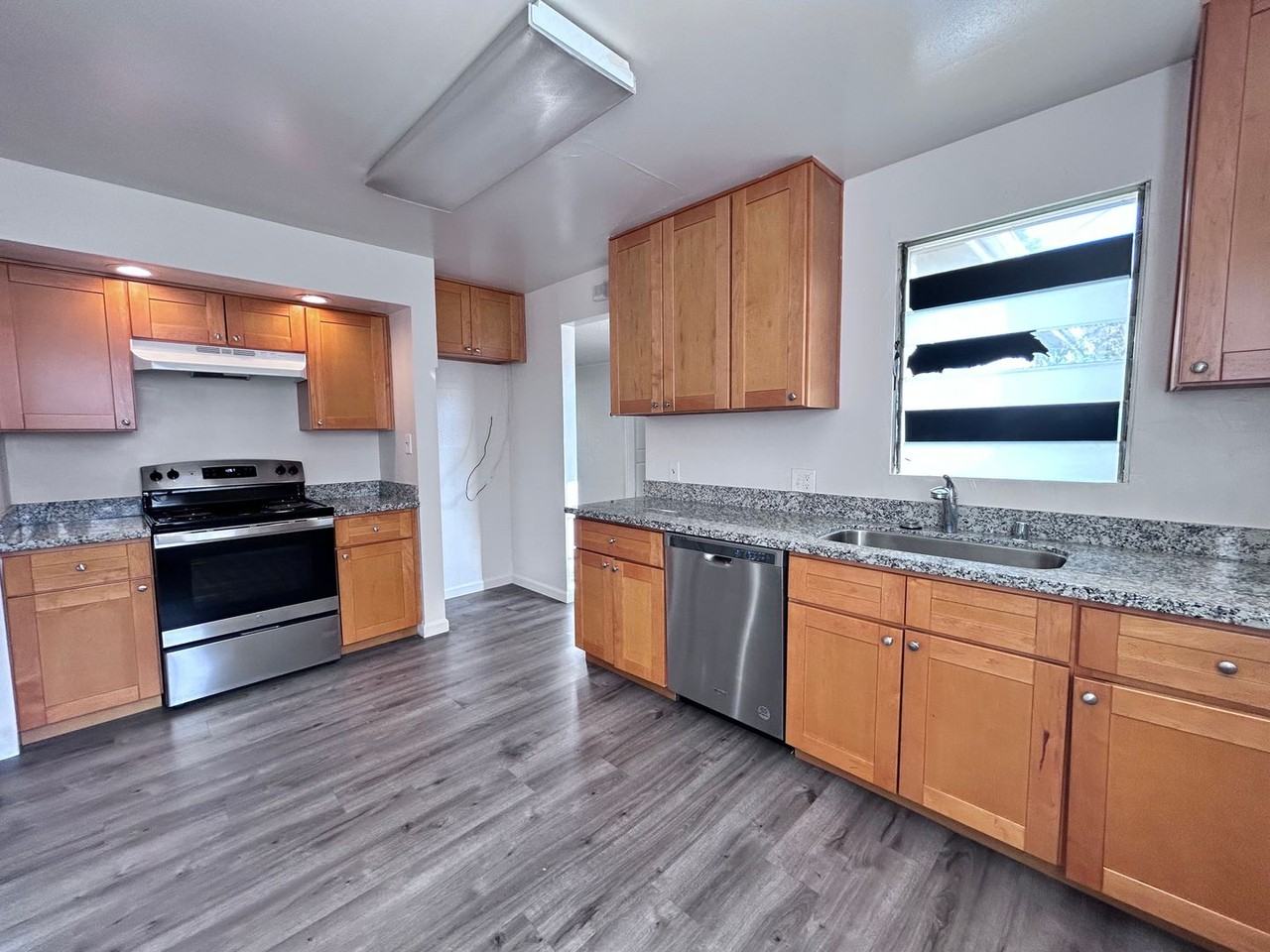 4744 Forest Pkwy - Photo 5 of 15