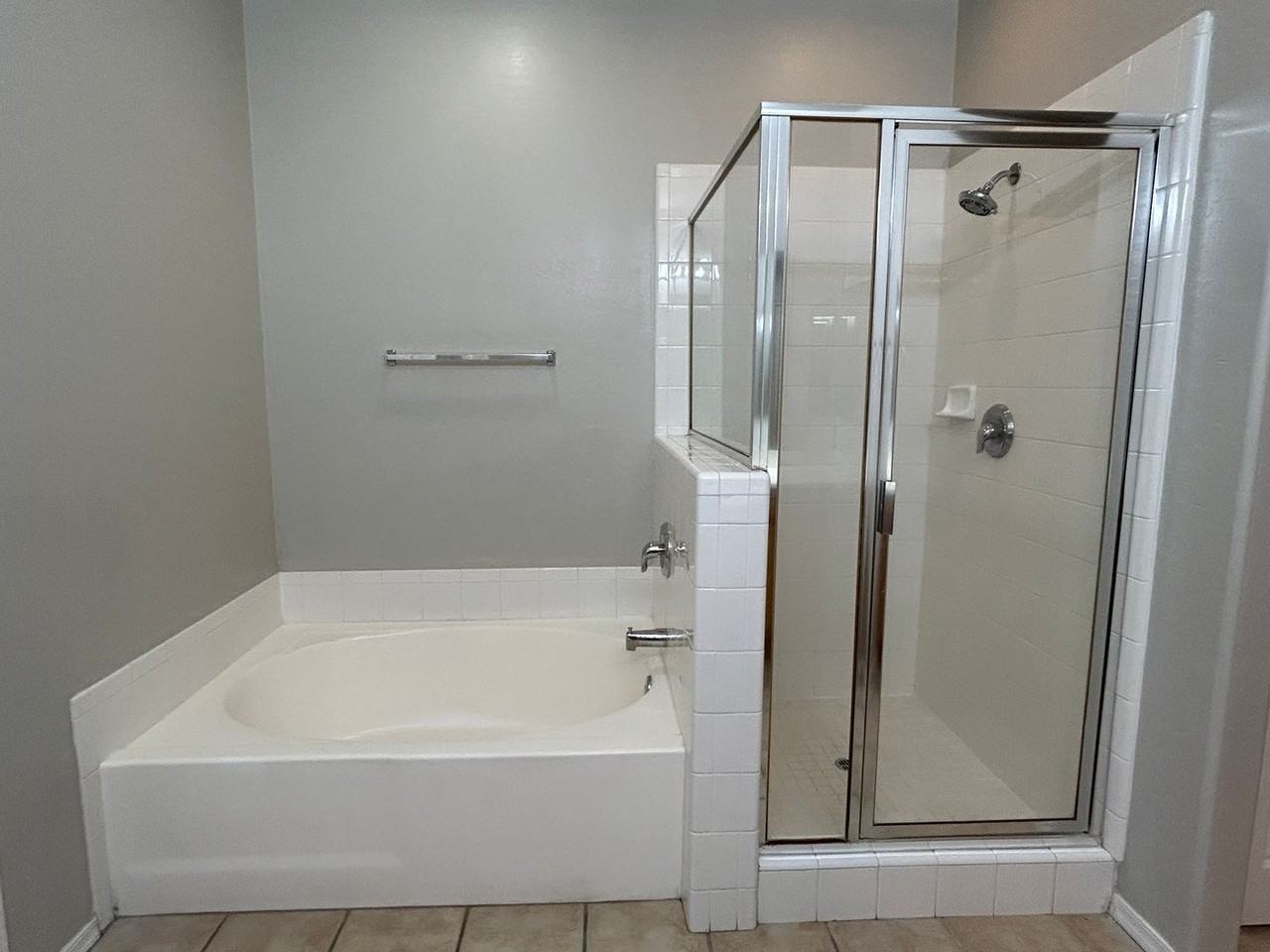 955 East Knox Road #254 - Photo 7 of 26