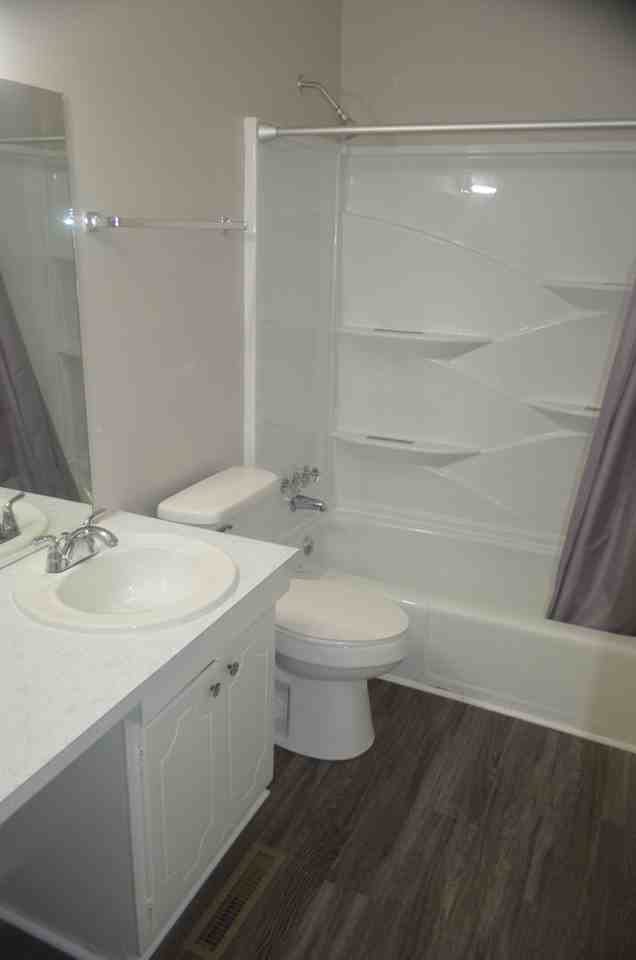 323 Vineyard Park Court - Photo 7 of 16