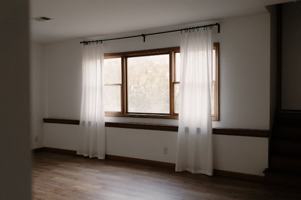 featured image of 533 Maple Sq