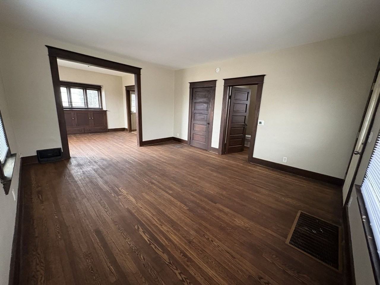 1526 Boone St - Photo 3 of 23