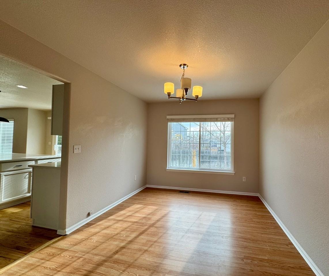 2644 E 131st Pl - Photo 4 of 36