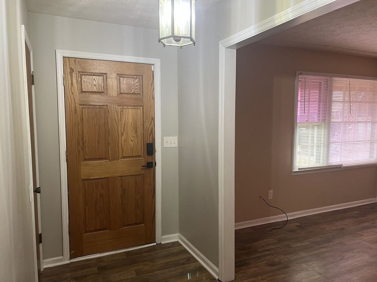 409 Forest Lake Dr - Photo 3 of 48