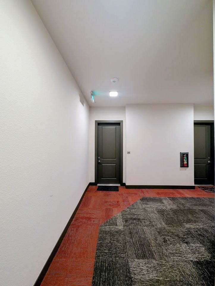 981 S Sable Blvd #102 - Photo 3 of 24